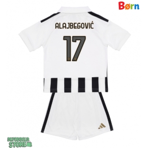 Juventus Kerim Alajbegovic #17 Replika Babytøj Hjemmebanesæt Børn 2026-27 Kortærmet (+ Korte bukser)